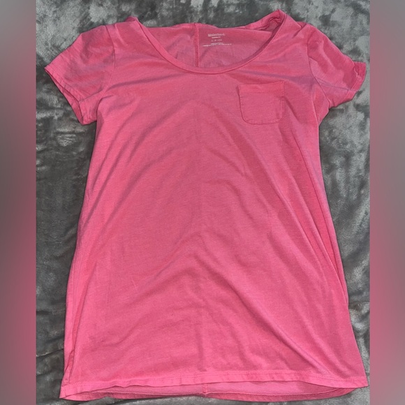 Motherhood Maternity Tops - 🤰🏻Motherhood Maternity T Shirt